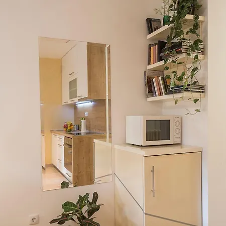 Апартаменты Cozy With A Terrace Near Slavija Square